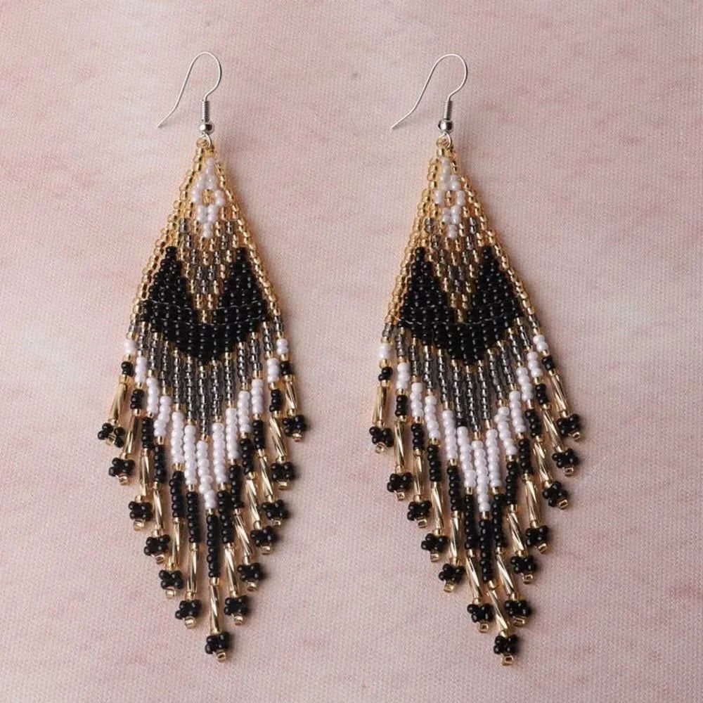 Tassel drop earrings M878
